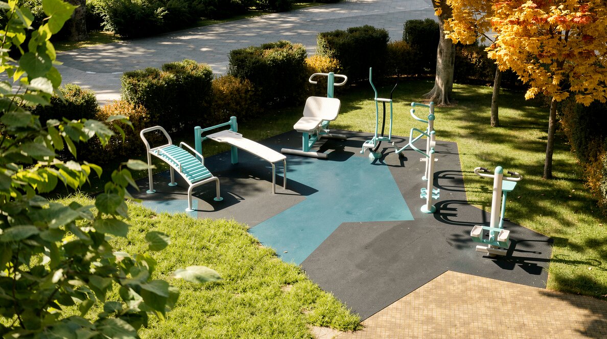 Open-Air Calisthenics & Yoga at Serenia